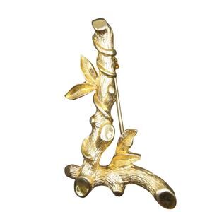 Vintage Bamboo Initial "L" Brooch Pin Gold Tone Sarah Coventry Monogram Gift Box